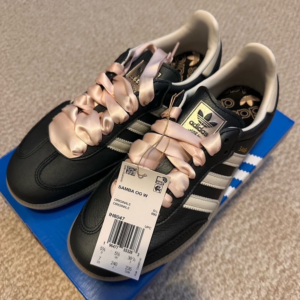Adidas Samba OG Black with Satin Pink Laces Women’s Size 7
